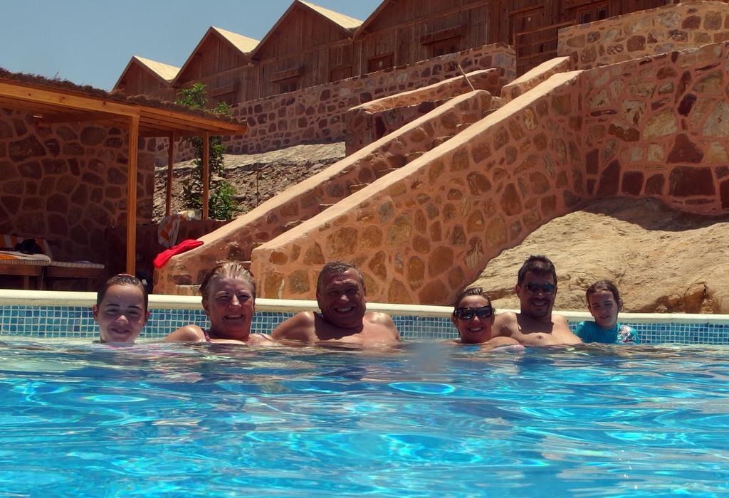 Roots Red Sea Hotel El Qoseir ภายนอก รูปภาพ