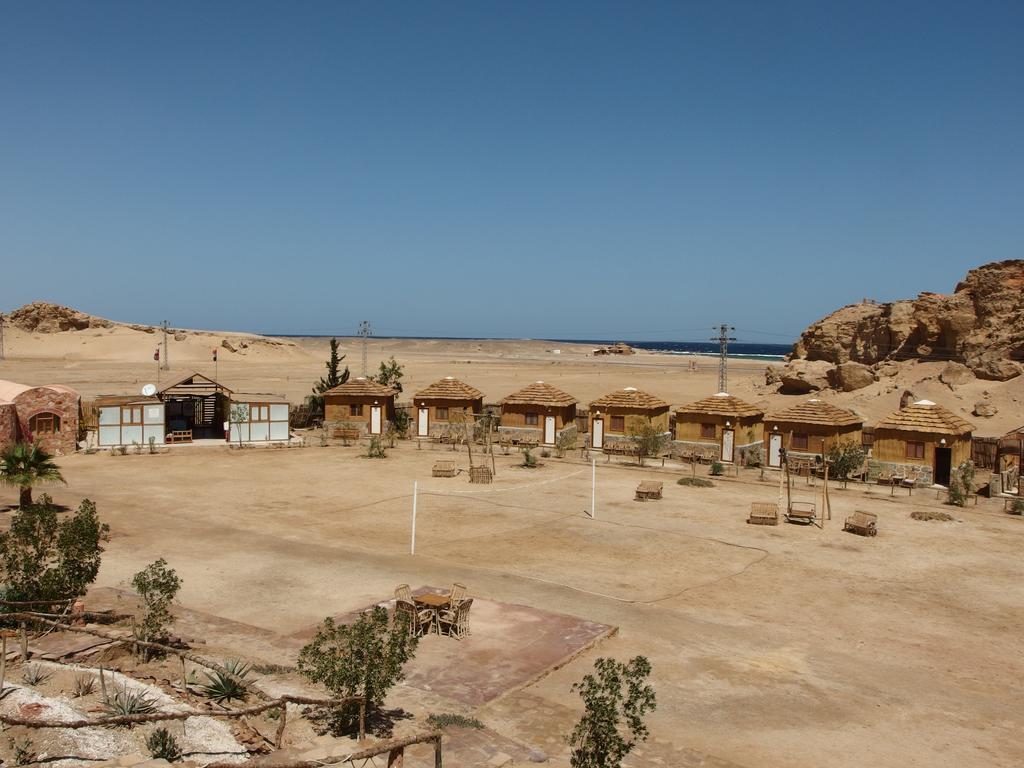 Roots Red Sea Hotel El Qoseir ภายนอก รูปภาพ
