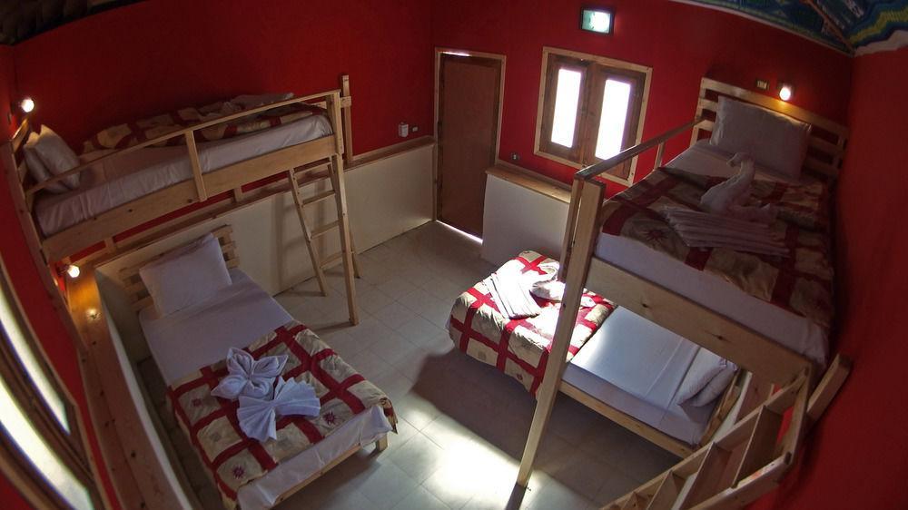 Roots Red Sea Hotel El Qoseir ภายนอก รูปภาพ