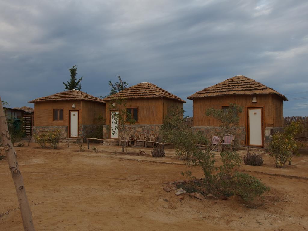 Roots Red Sea Hotel El Qoseir ภายนอก รูปภาพ