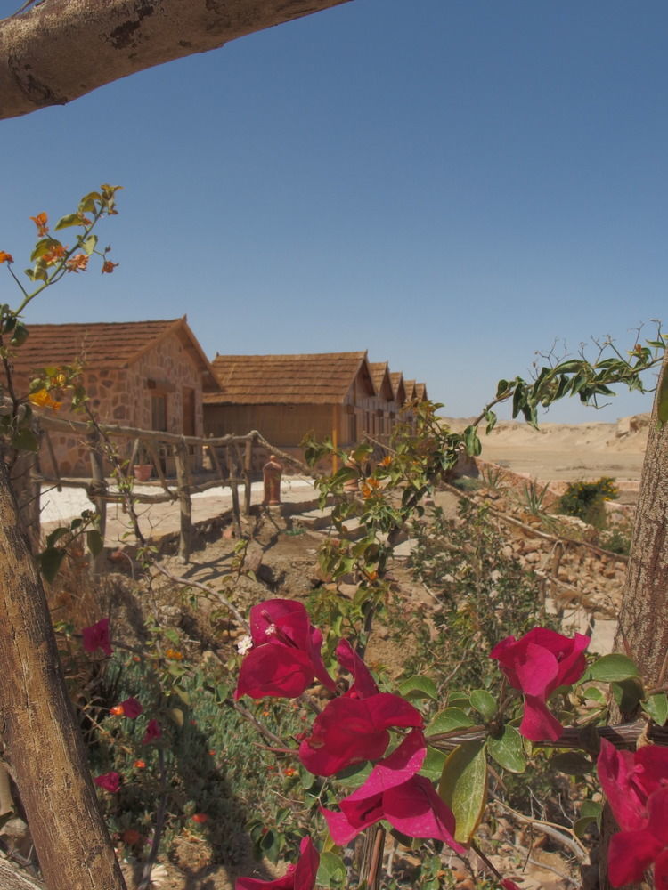 Roots Red Sea Hotel El Qoseir ภายนอก รูปภาพ