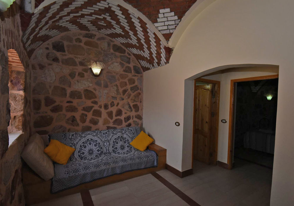 Roots Red Sea Hotel El Qoseir ภายนอก รูปภาพ