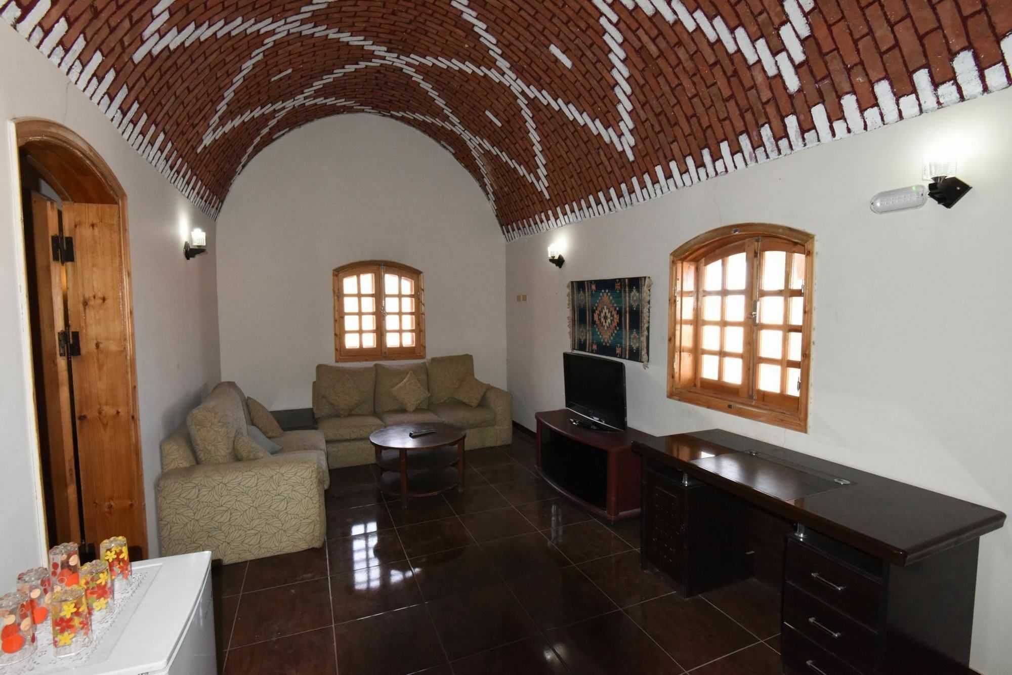 Roots Red Sea Hotel El Qoseir ภายนอก รูปภาพ